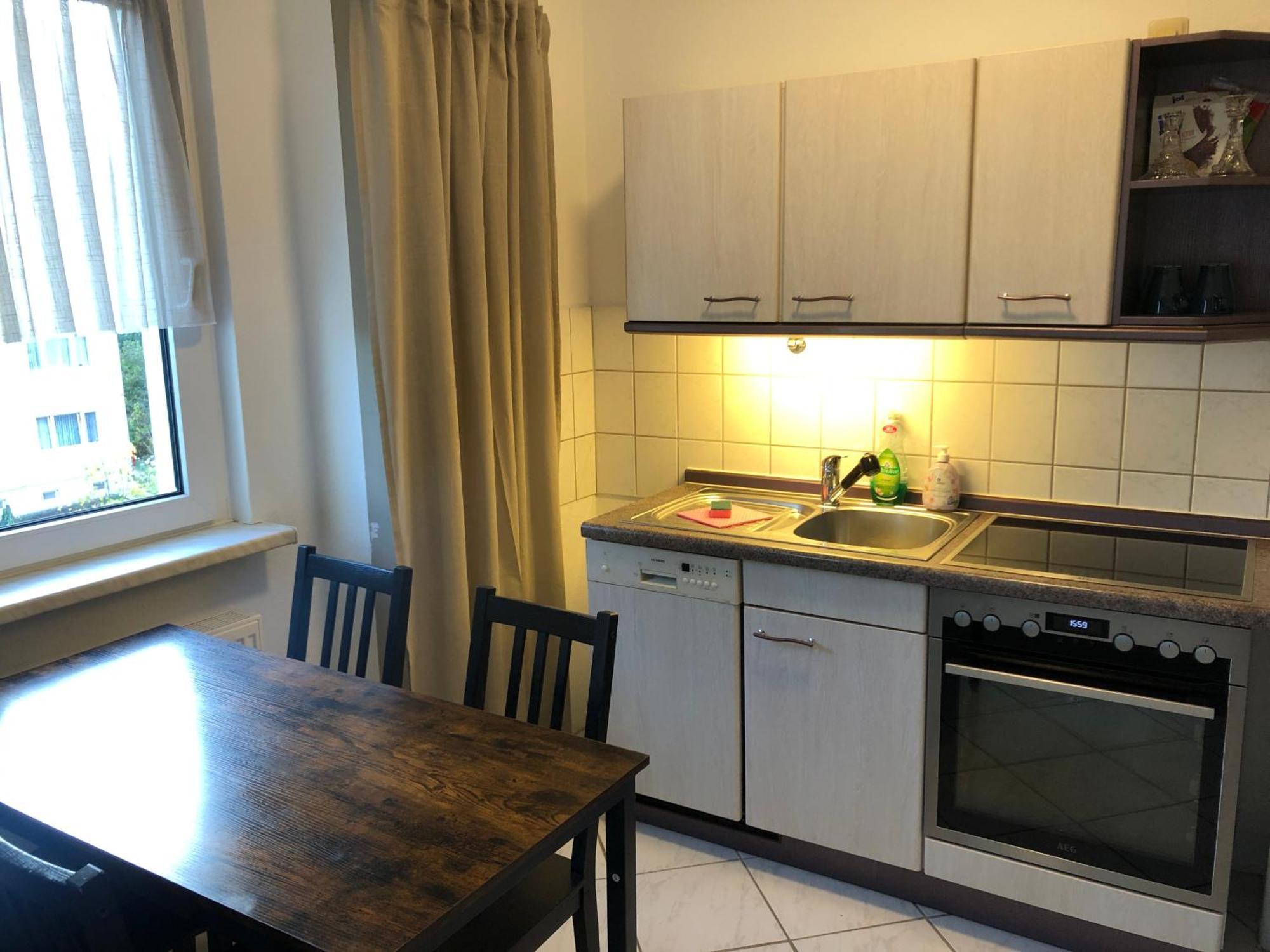 Ferienwohnung Monteurzimmer Heinzberg Haus 阿恩施塔特 外观 照片