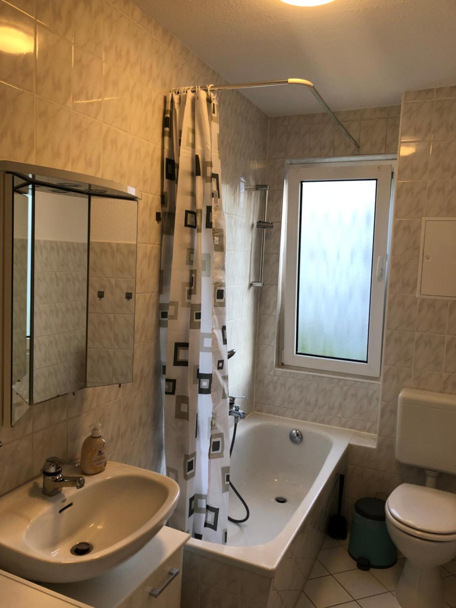 Ferienwohnung Monteurzimmer Heinzberg Haus 阿恩施塔特 外观 照片
